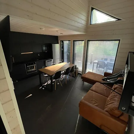 Apartamento Himos Siesta Porealtaalla Ja Loppusiivouksella